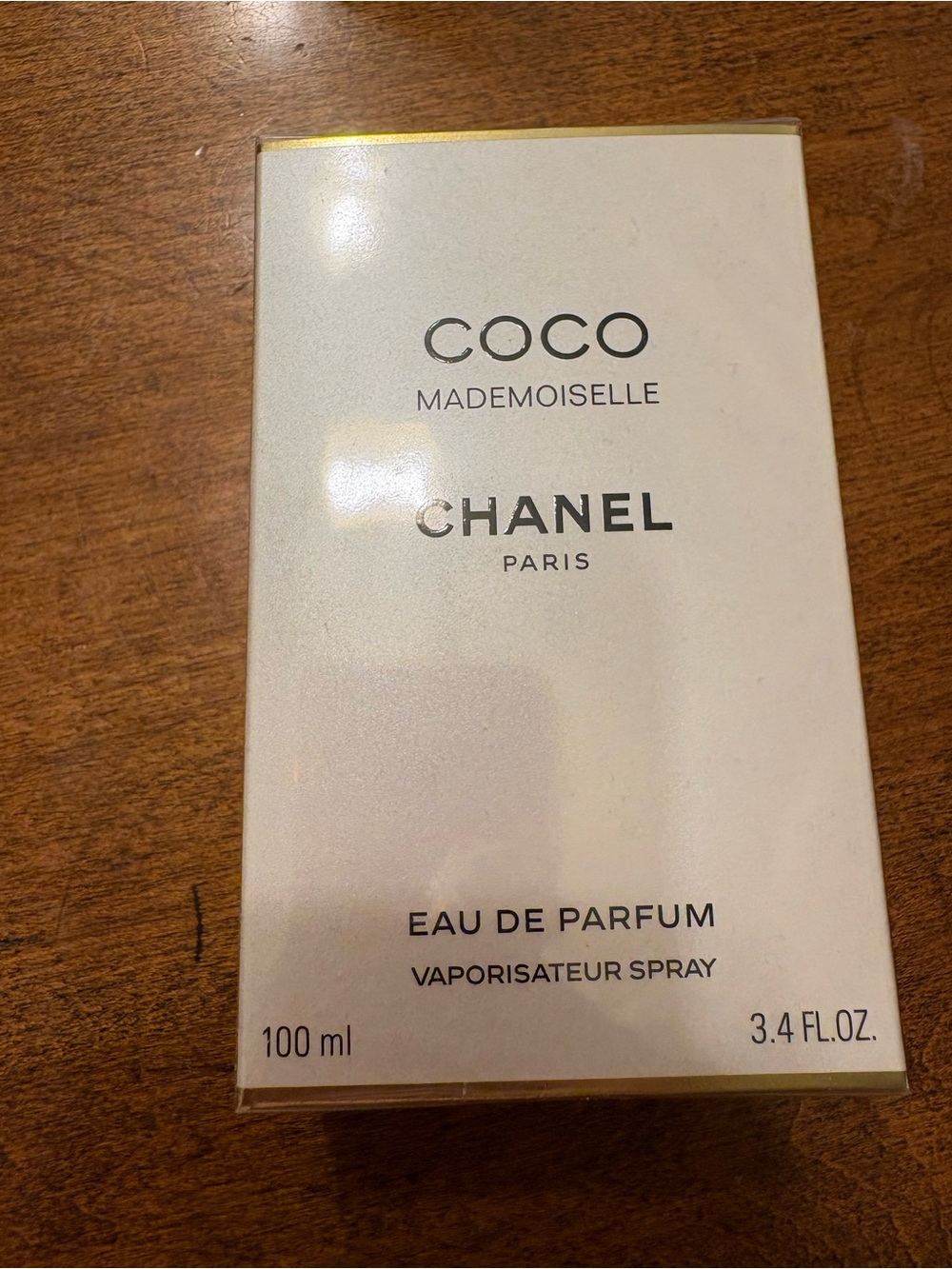 Chanel Coco Mademoiselle Eau de Parfum 100ml - White & Gold Box